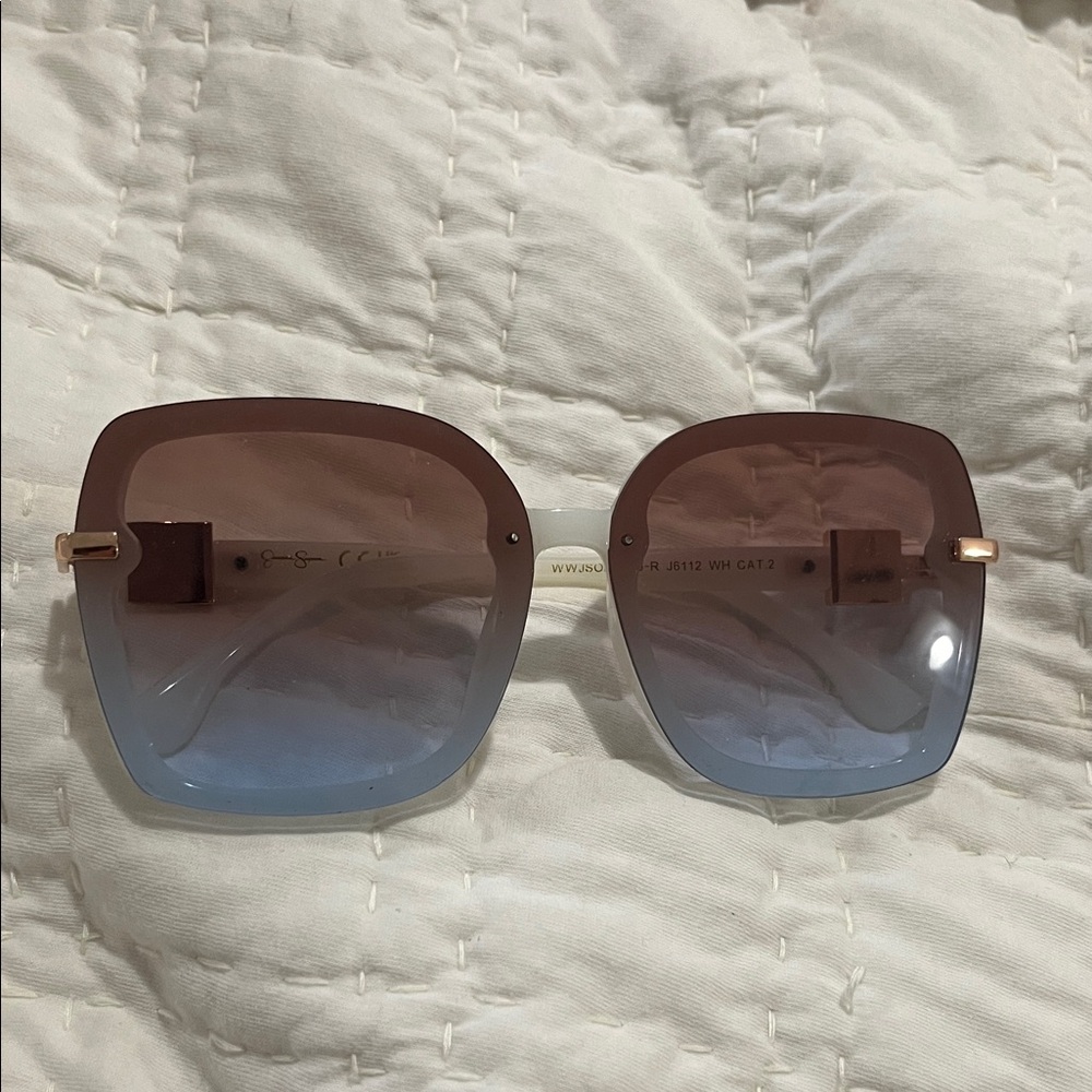 Jessica Simpson Gradient Oversized Sunglasses